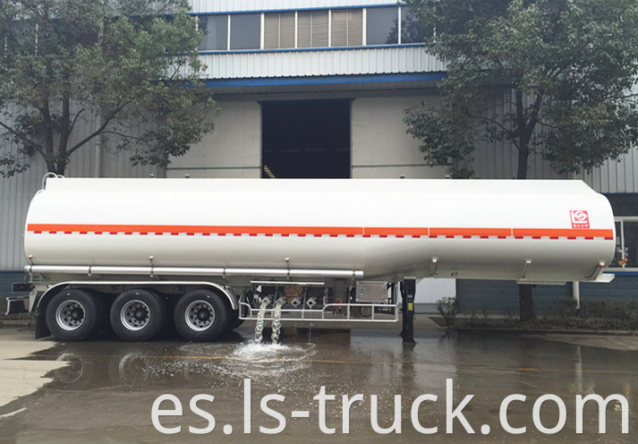 Tri-axle 43000L Fuel Transport Semi Trailer